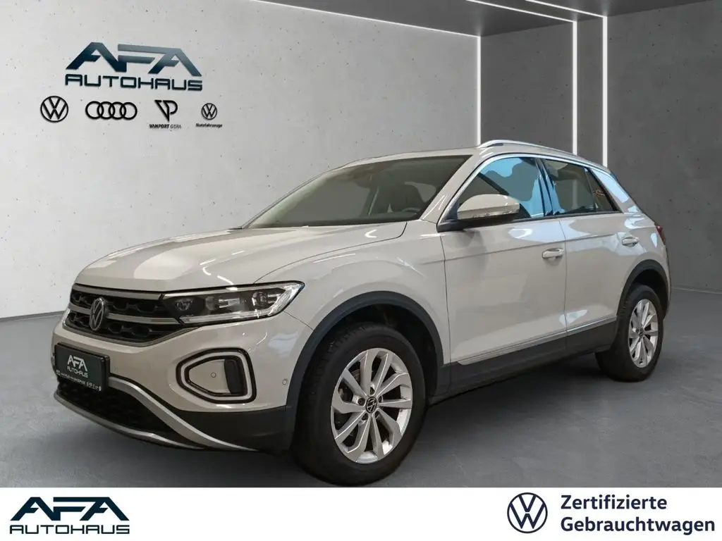 Photo 1 : Volkswagen T-roc 2023 Petrol