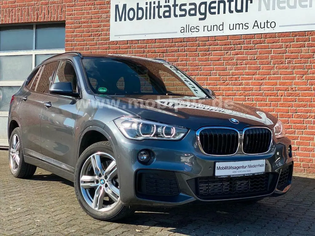 Photo 1 : Bmw X1 2018 Petrol