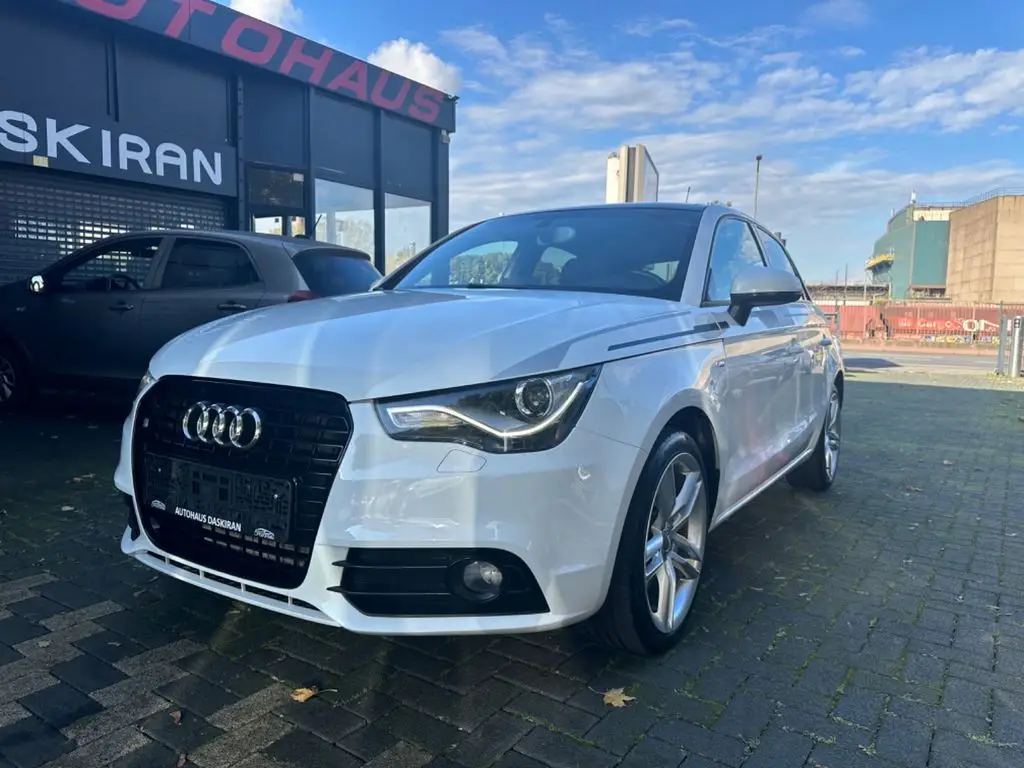 Photo 1 : Audi A1 2015 Diesel