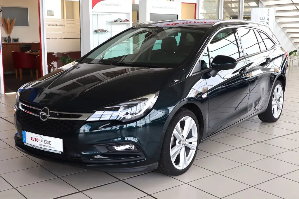 Photo 1 : Opel Astra 2019 Essence