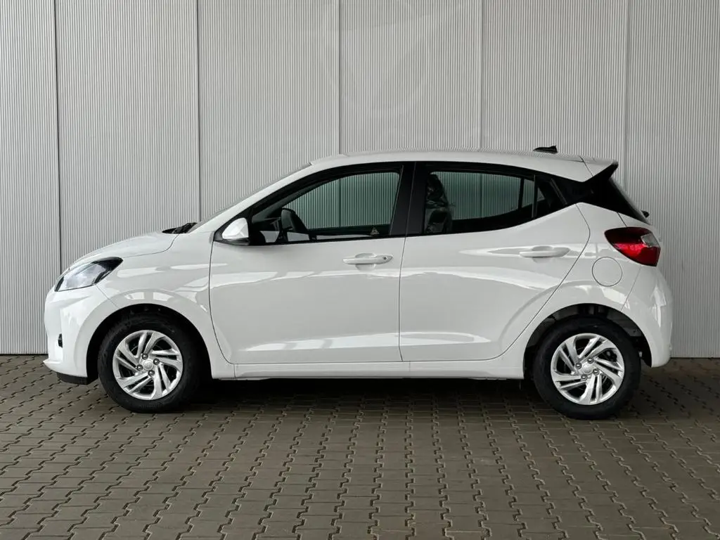 Photo 1 : Hyundai I10 2024 Petrol