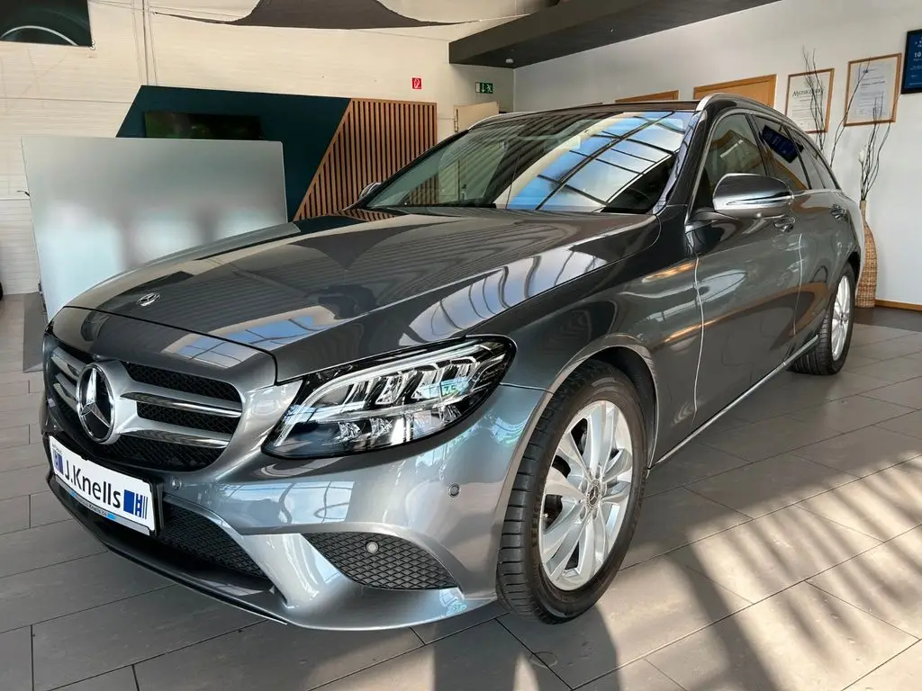 Photo 1 : Mercedes-benz Classe C 2018 Petrol