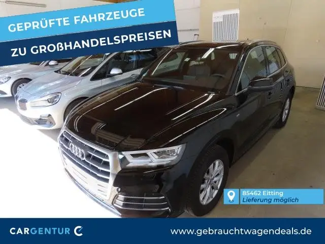 Photo 1 : Audi Q5 2020 Diesel