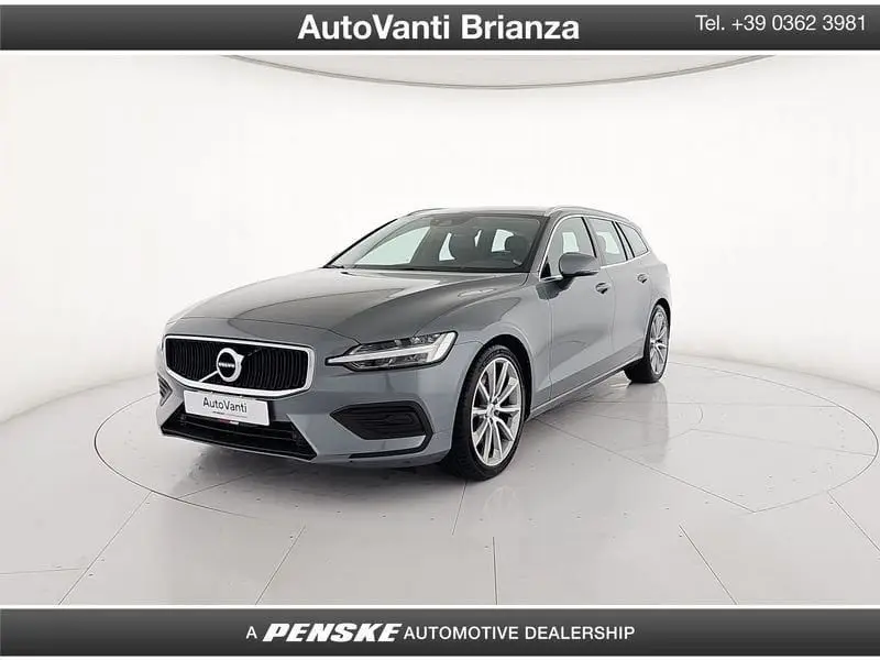 Photo 1 : Volvo V60 2020 Petrol