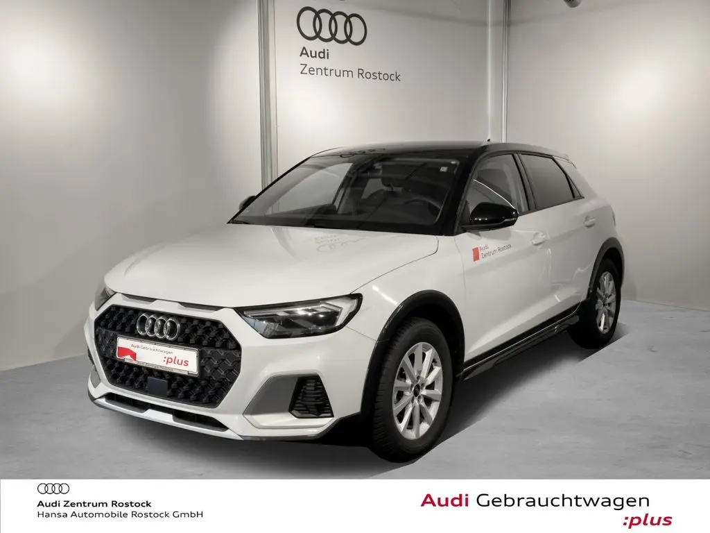 Photo 1 : Audi A1 2024 Petrol