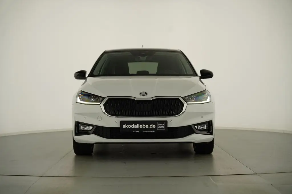 Photo 1 : Skoda Fabia 2021 Petrol