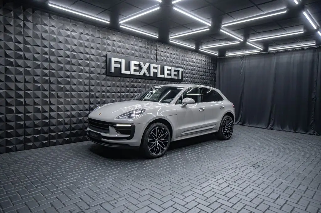 Photo 1 : Porsche Macan 2021 Petrol