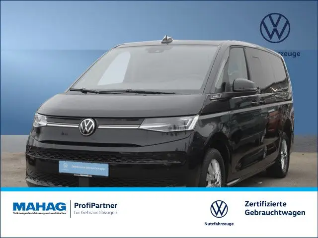 Photo 1 : Volkswagen T7 2023 Petrol