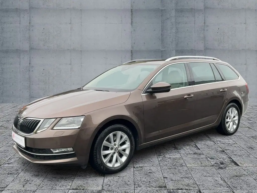 Photo 1 : Skoda Octavia 2018 Essence