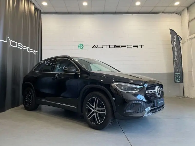 Photo 1 : Mercedes-benz Classe Gla 2023 Petrol