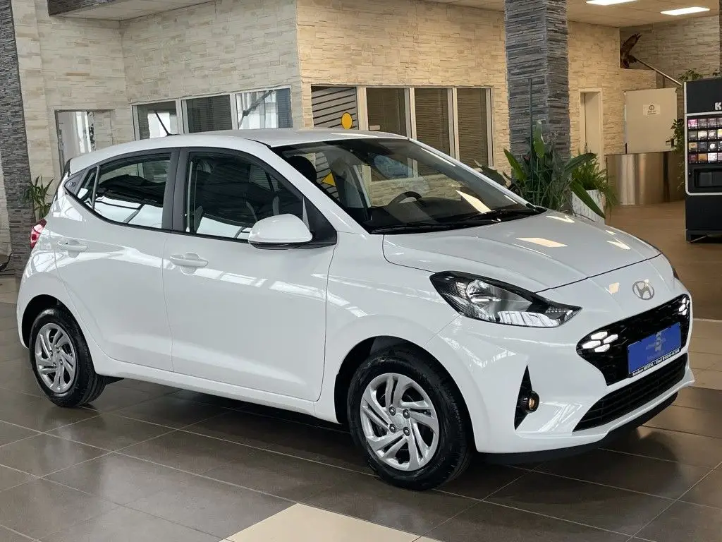 Photo 1 : Hyundai I10 2024 Petrol