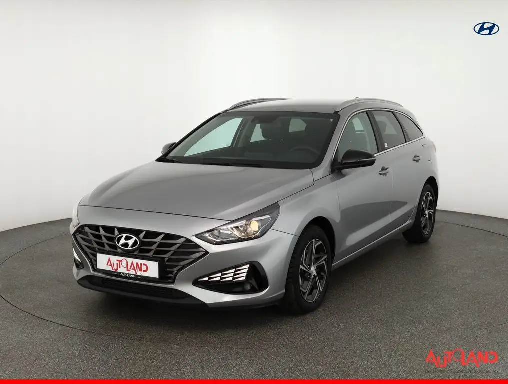 Photo 1 : Hyundai I30 2023 Essence