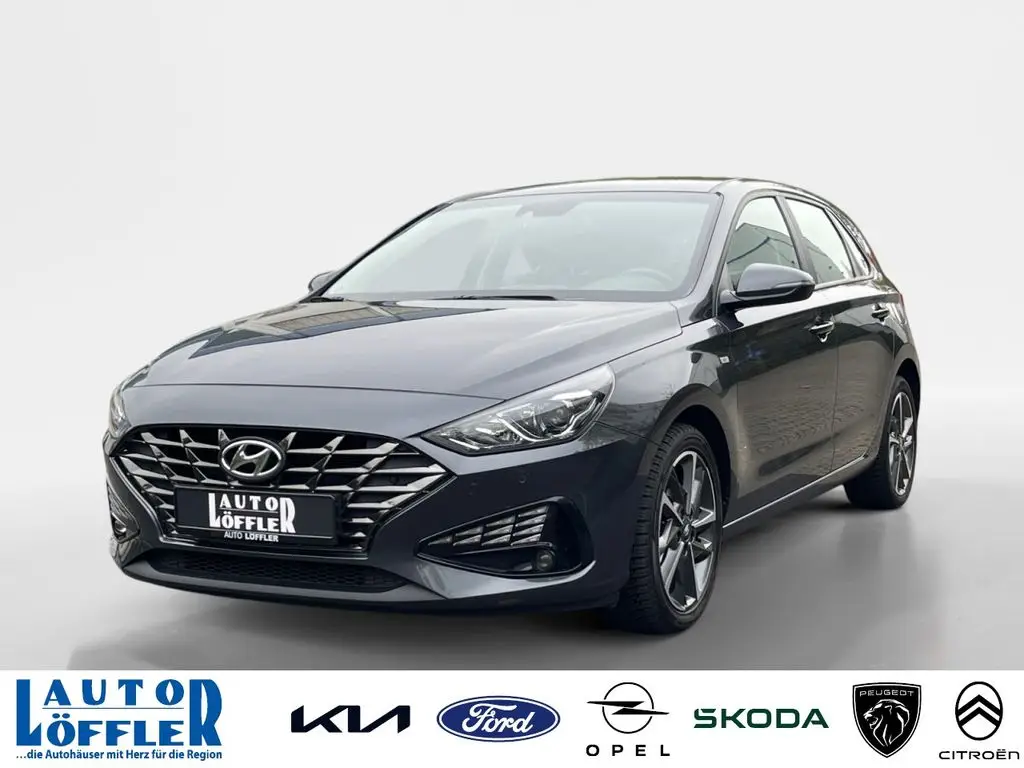 Photo 1 : Hyundai I30 2023 Petrol