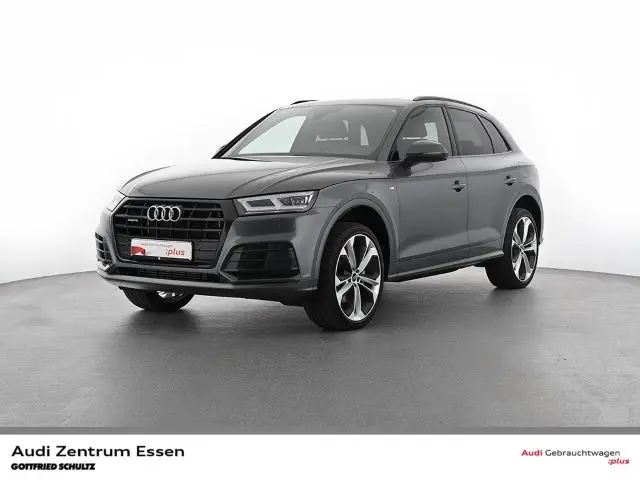 Photo 1 : Audi Q5 2020 Hybrid