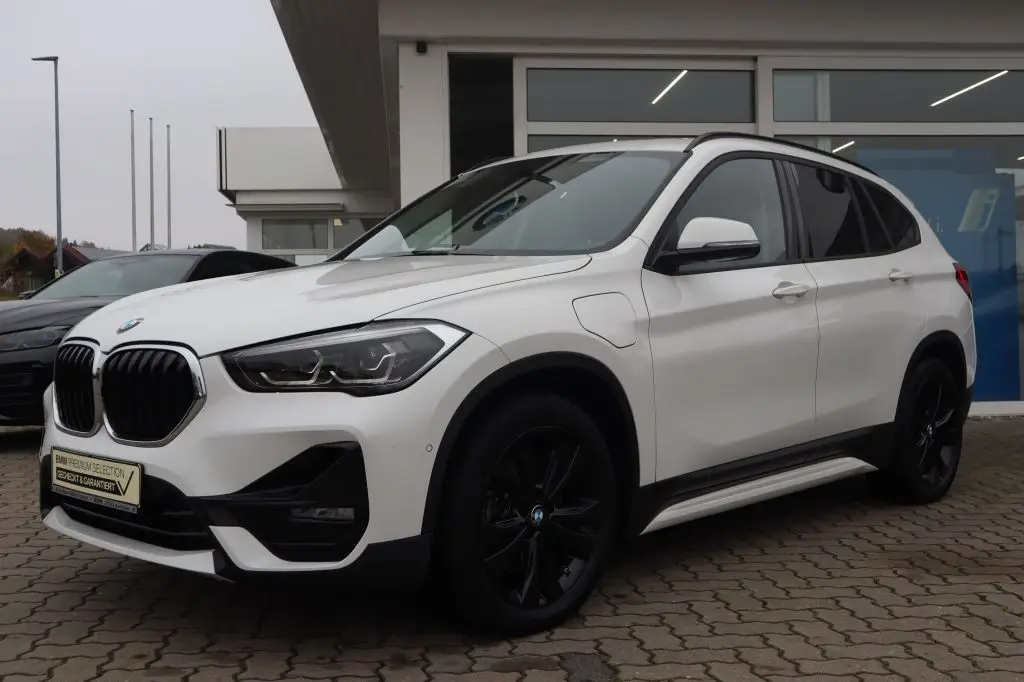 Photo 1 : Bmw X1 2021 Hybride