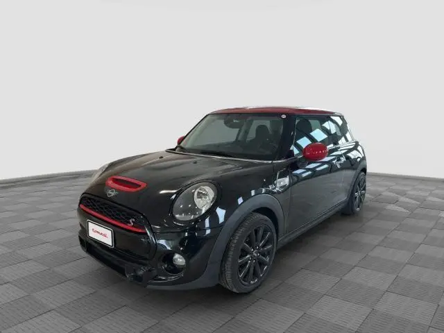 Photo 1 : Mini Cooper 2018 Petrol