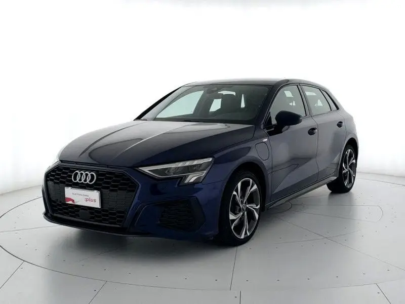 Photo 1 : Audi A3 2021 Autres