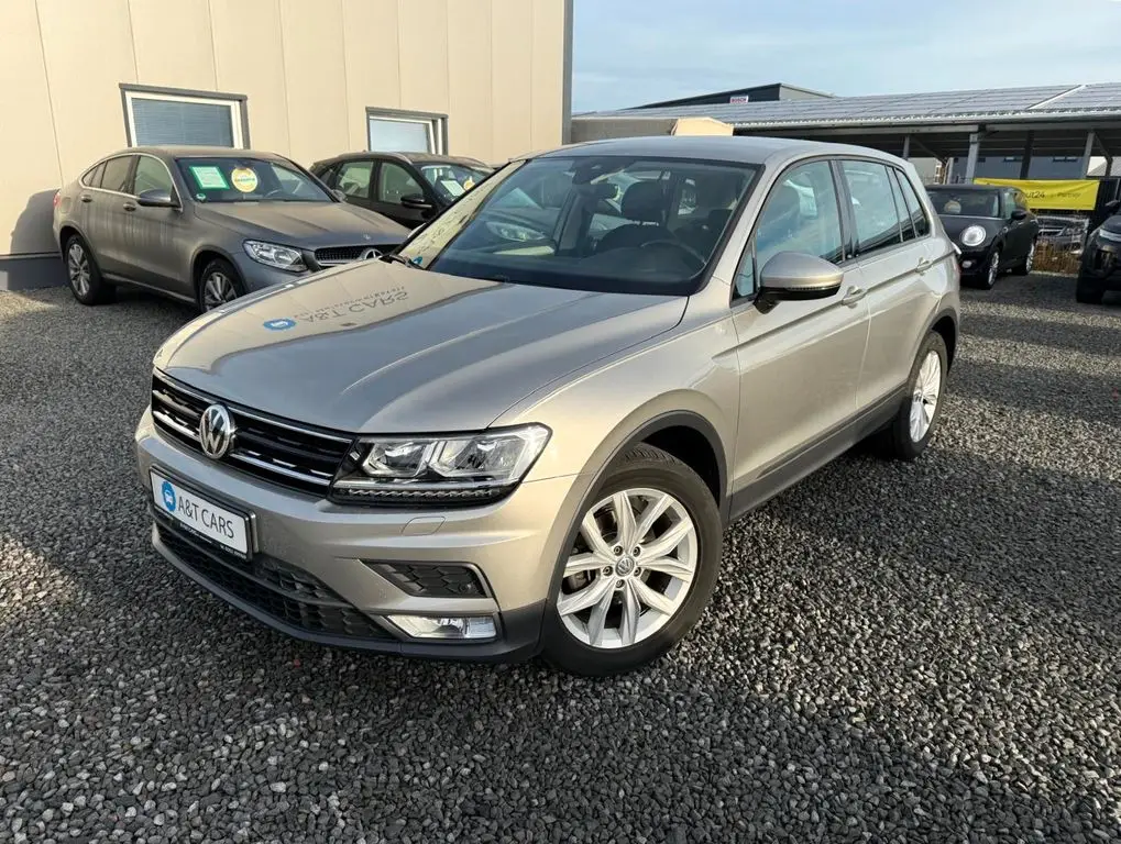 Photo 1 : Volkswagen Tiguan 2017 Diesel