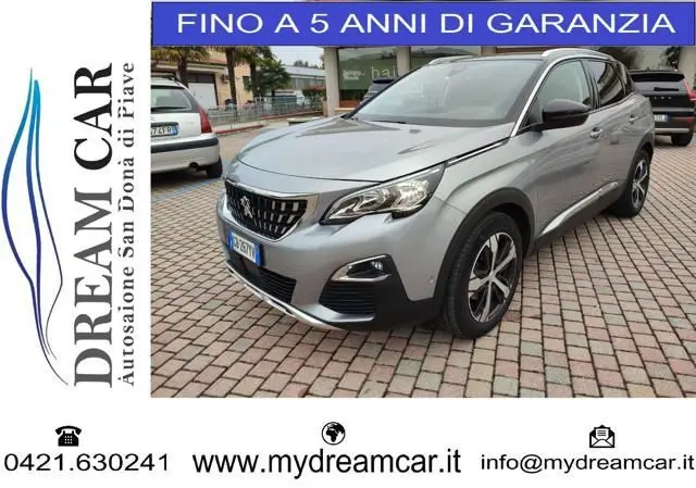 Photo 1 : Peugeot 3008 2020 Petrol