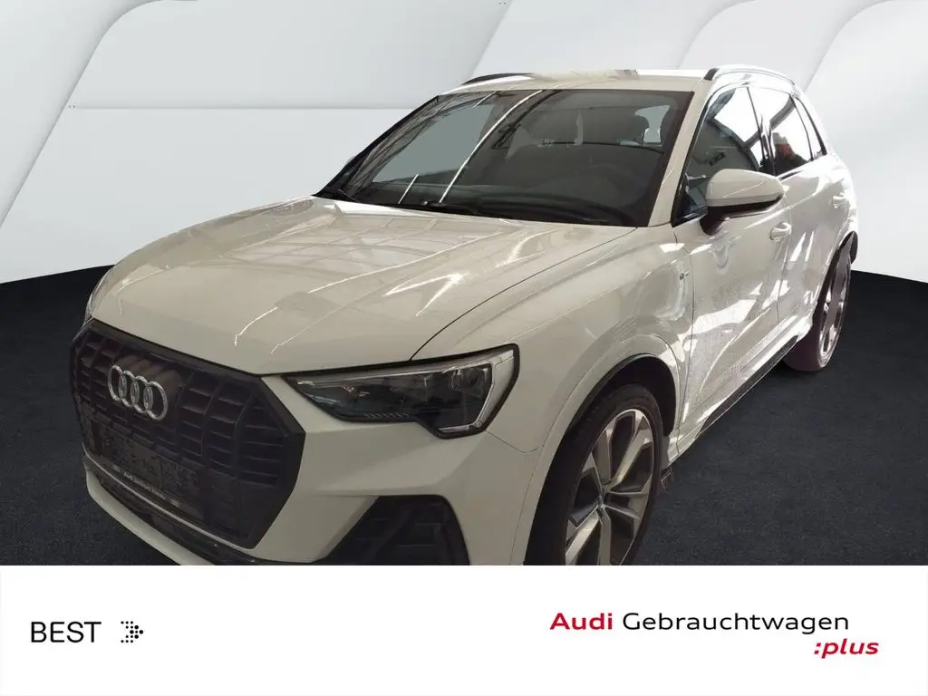 Photo 1 : Audi Q3 2019 Essence