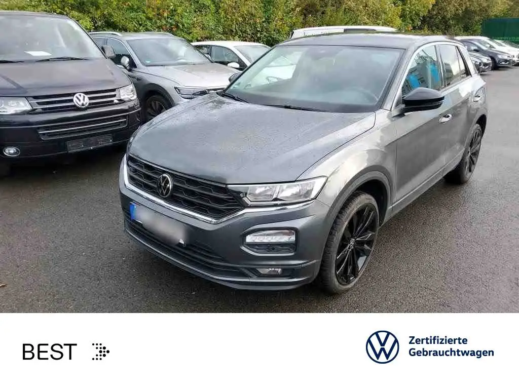 Photo 1 : Volkswagen T-roc 2020 Essence