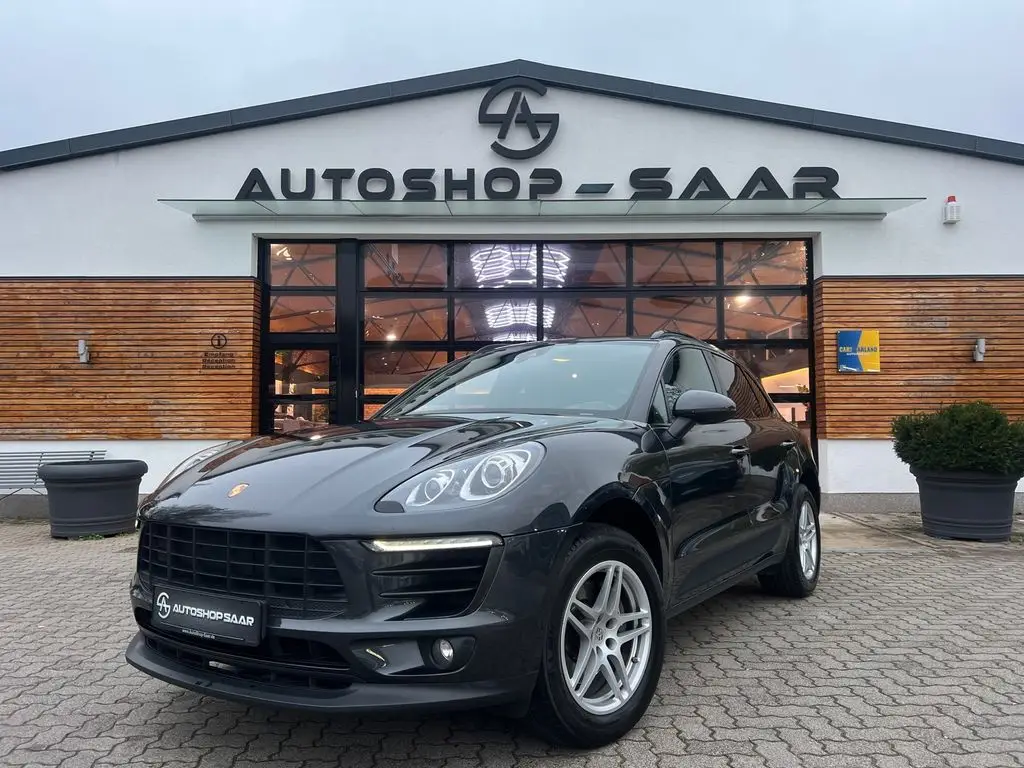 Photo 1 : Porsche Macan 2018 Petrol