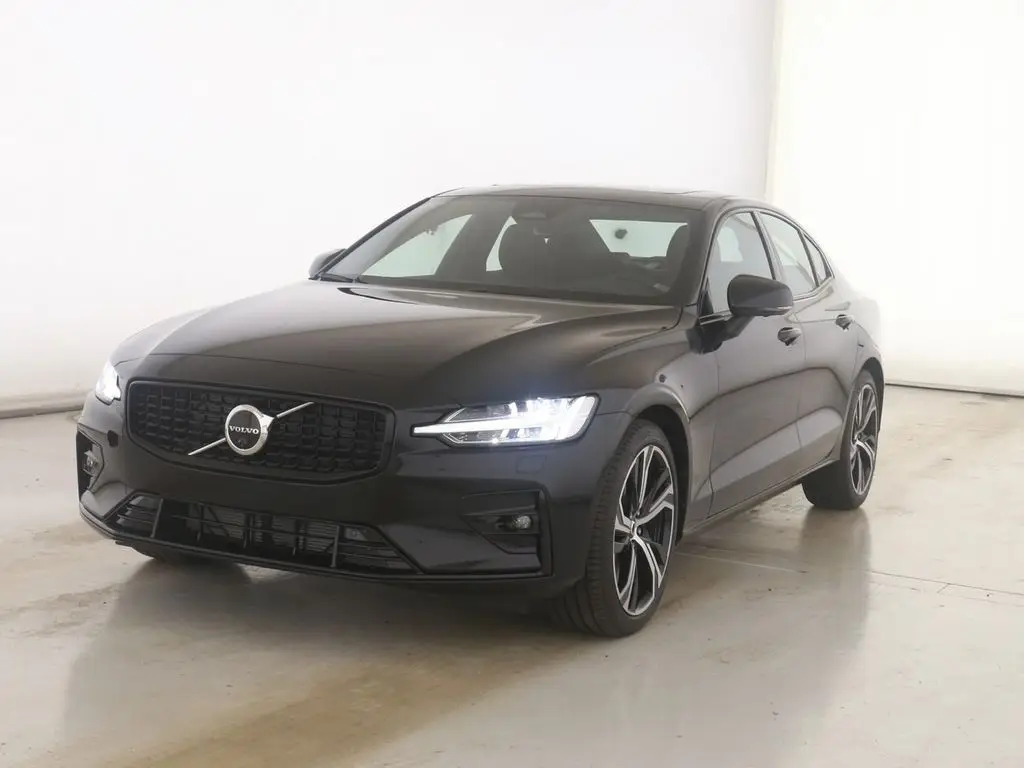 Photo 1 : Volvo S60 2024 Hybrid