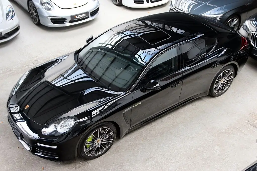 Photo 1 : Porsche Panamera 2016 Hybride