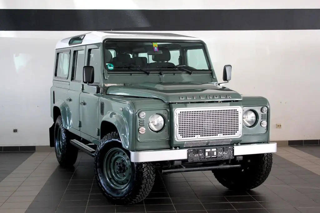 Photo 1 : Land Rover Defender 2014 Diesel