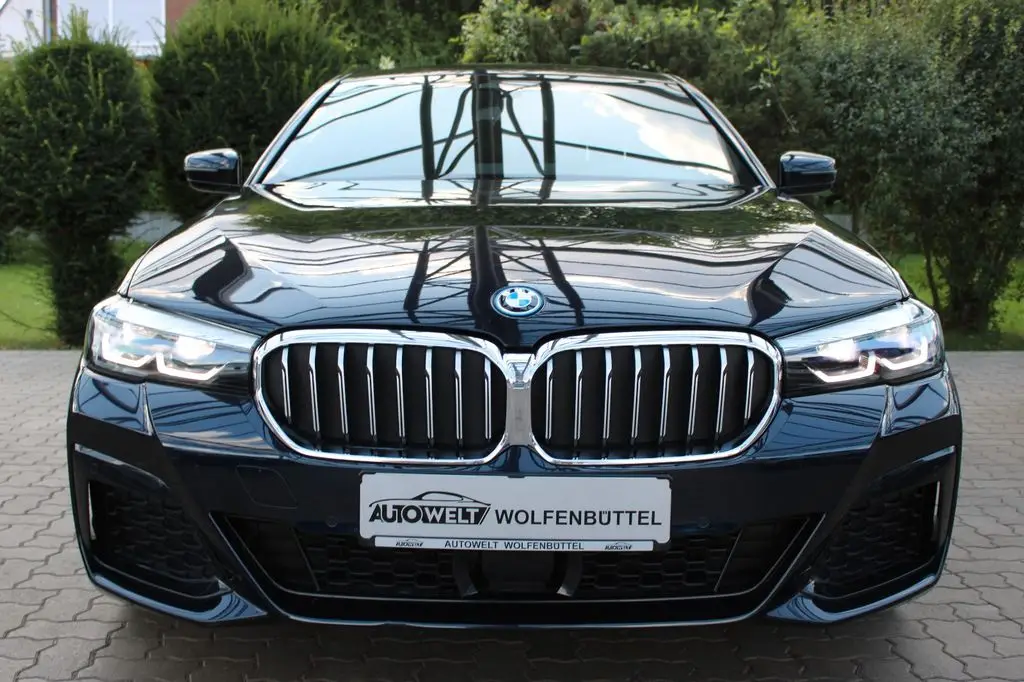 Photo 1 : Bmw Serie 5 2021 Hybrid