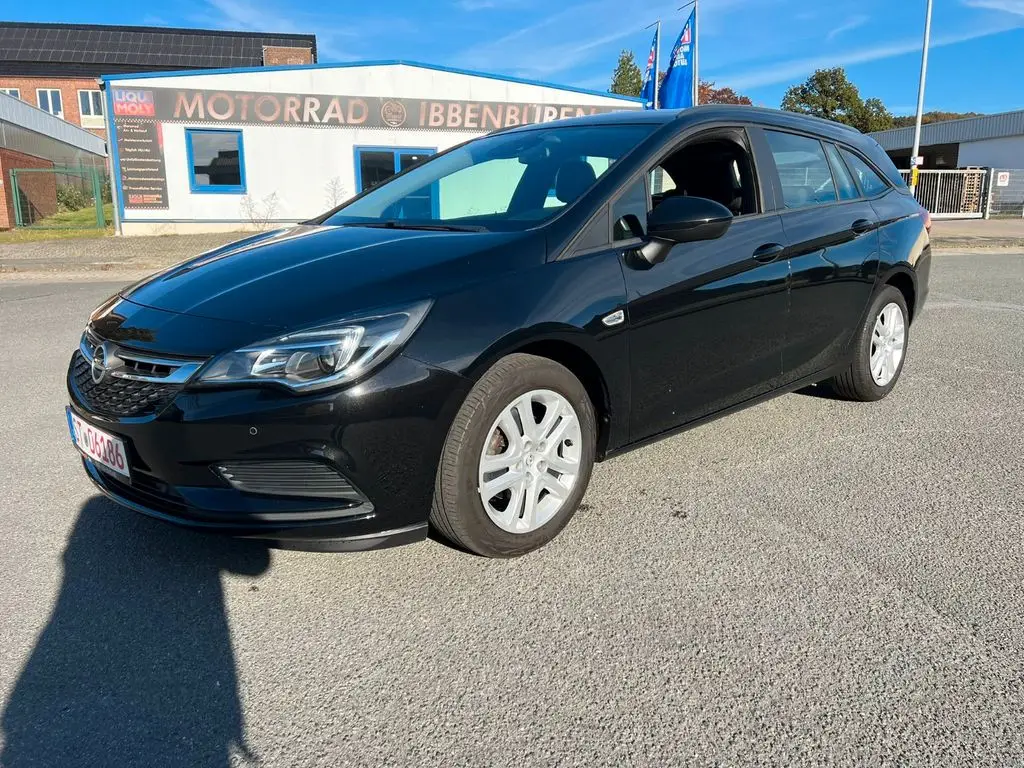 Photo 1 : Opel Astra 2019 Diesel