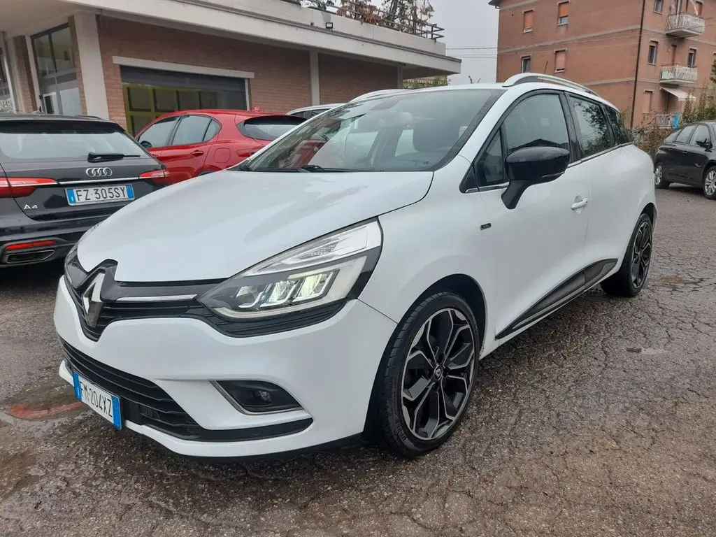 Photo 1 : Renault Clio 2018 Diesel