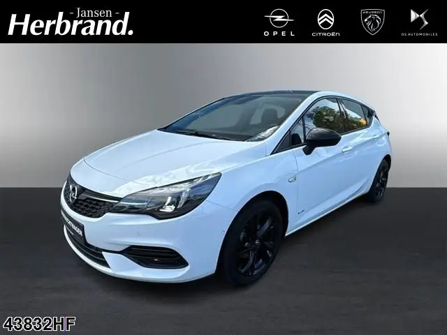 Photo 1 : Opel Astra 2021 Essence