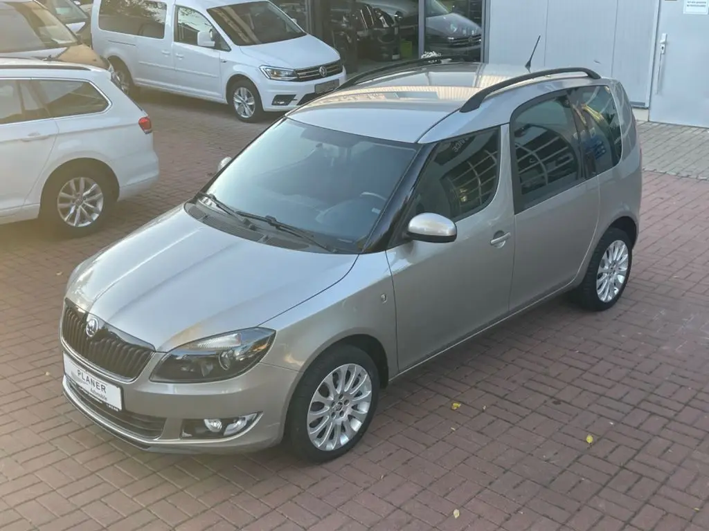 Photo 1 : Skoda Roomster 2015 Petrol