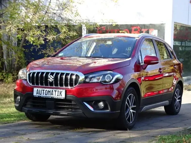 Photo 1 : Suzuki Sx4 2018 Petrol