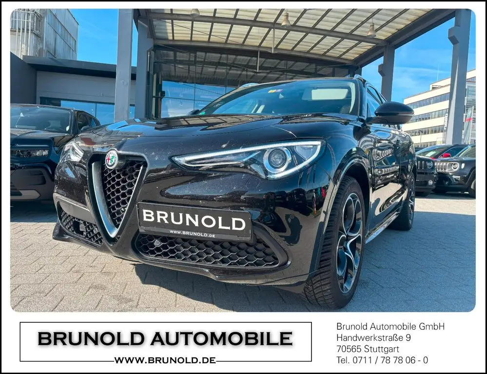 Photo 1 : Alfa Romeo Stelvio 2021 Petrol