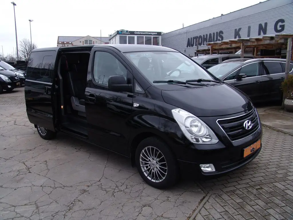 Photo 1 : Hyundai H-1 2017 Diesel