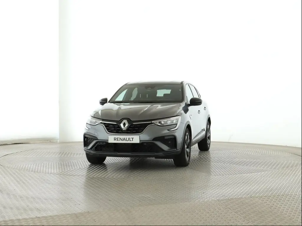 Photo 1 : Renault Arkana 2023 Essence