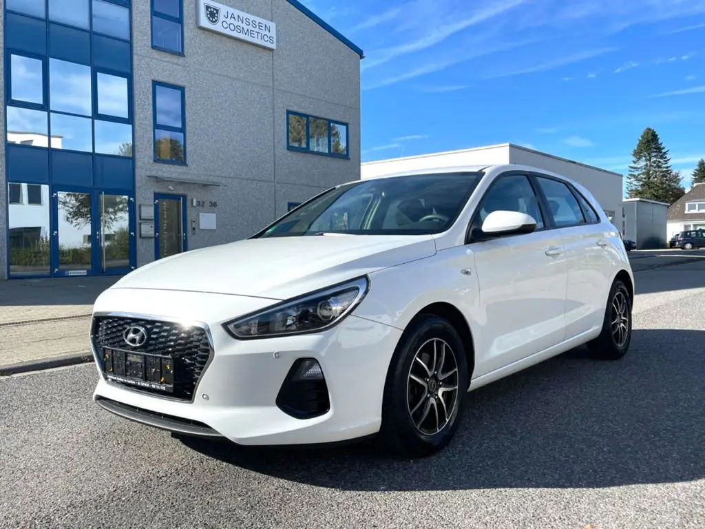 Photo 1 : Hyundai I30 2018 Petrol