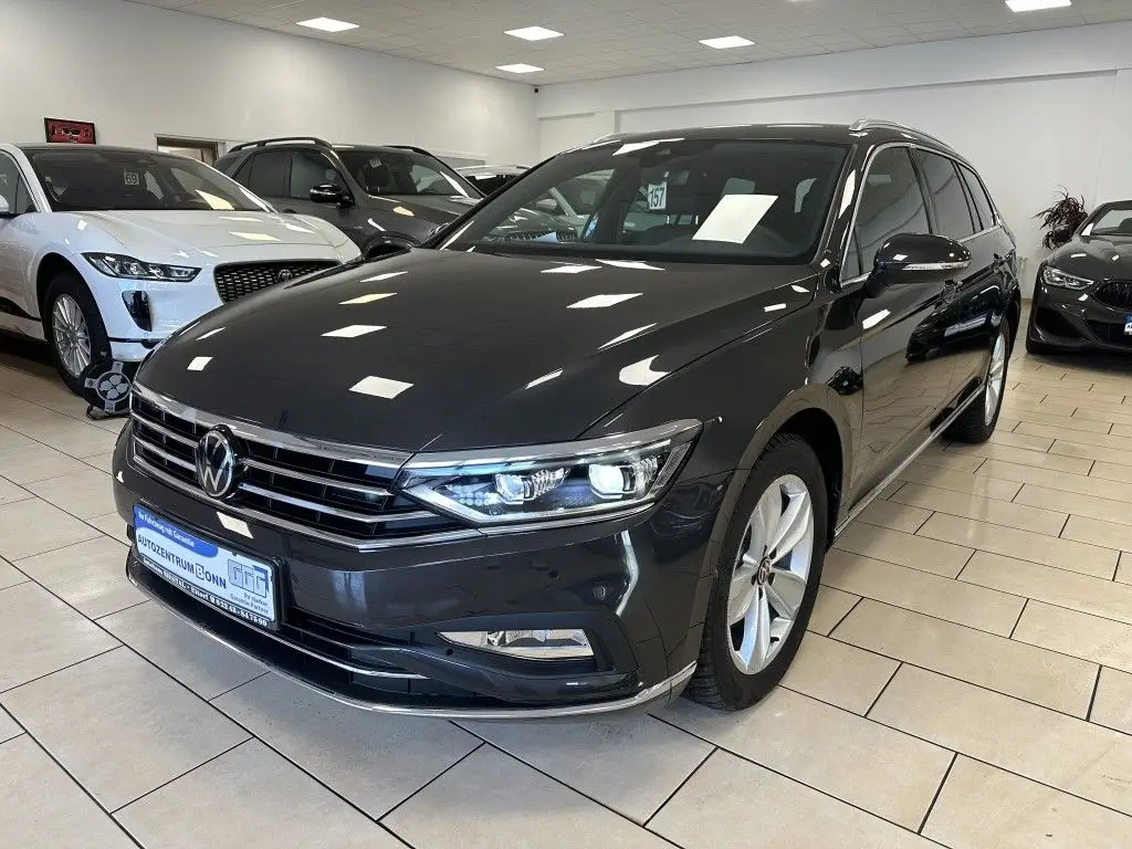 Photo 1 : Volkswagen Passat 2023 Diesel