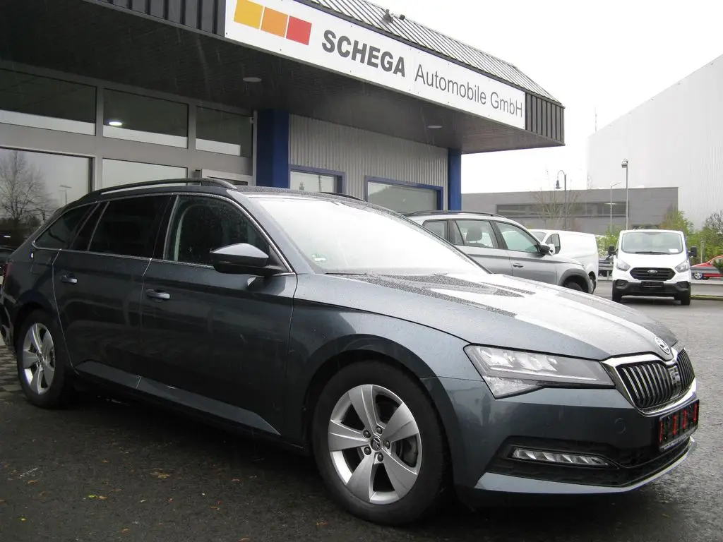 Photo 1 : Skoda Superb 2021 Diesel