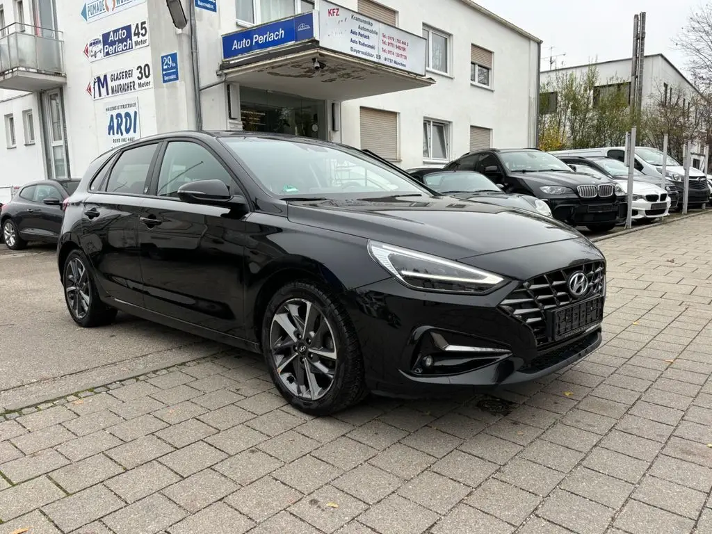 Photo 1 : Hyundai I30 2022 Essence