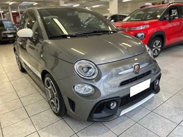 Photo 1 : Abarth 595 2021 Petrol