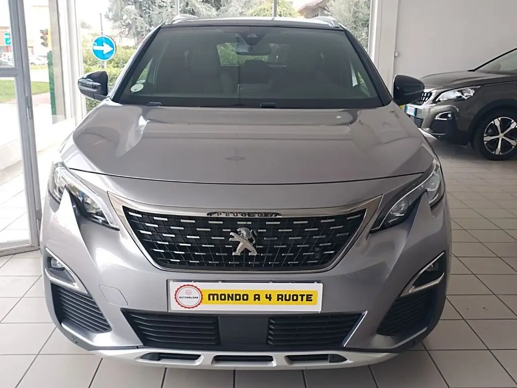 Photo 1 : Peugeot 5008 2017 Diesel