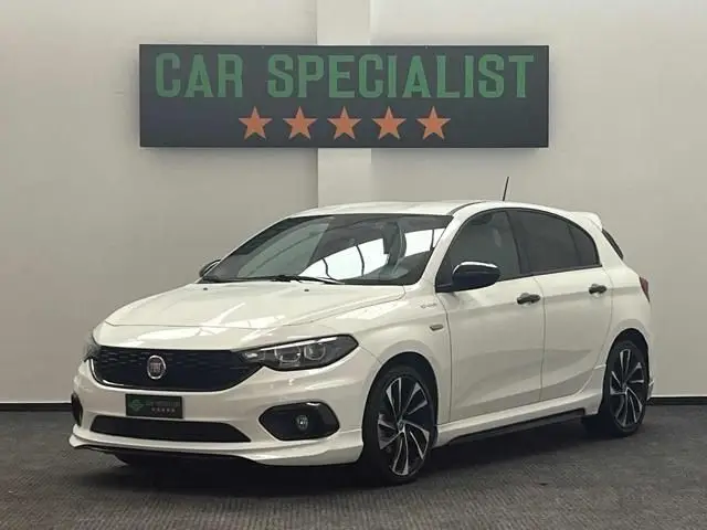 Photo 1 : Fiat Tipo 2020 Petrol