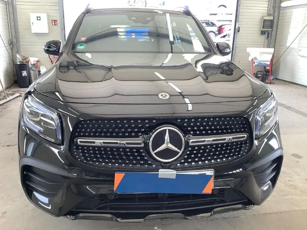 Photo 1 : Mercedes-benz Classe Glb 2022 Petrol