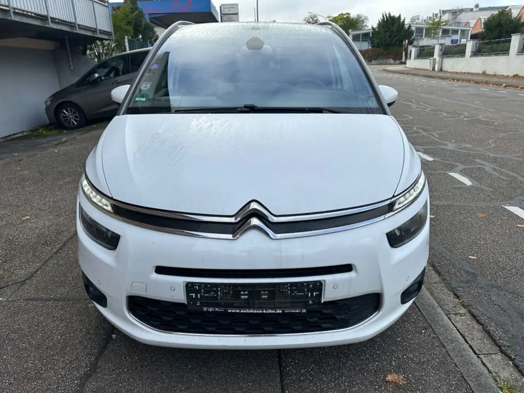 Photo 1 : Citroen C4 2015 Petrol