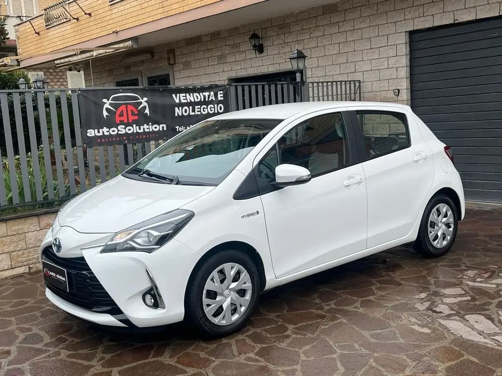 Photo 1 : Toyota Yaris 2019 Hybride