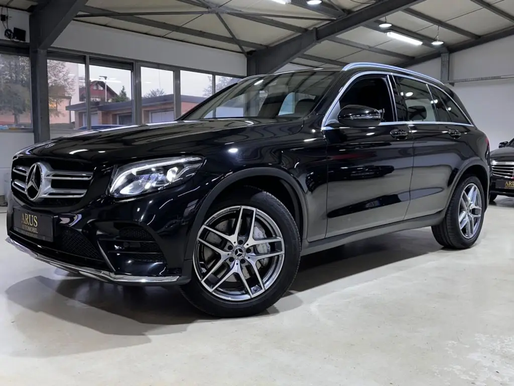 Photo 1 : Mercedes-benz Classe Glc 2019 Petrol