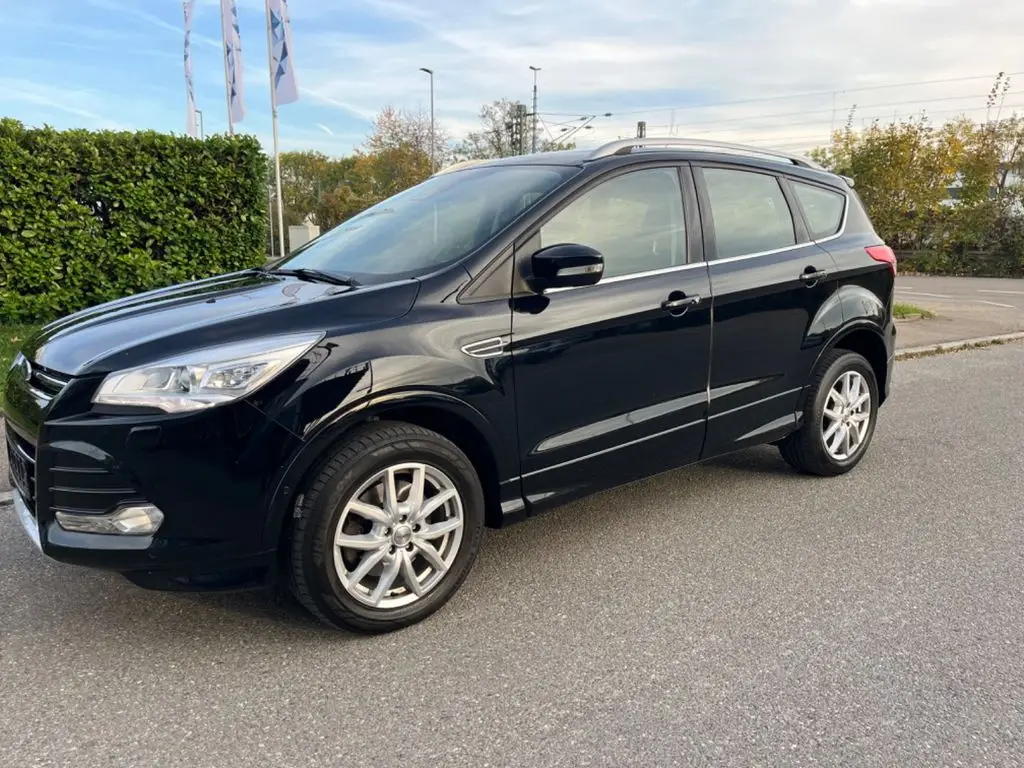 Photo 1 : Ford Kuga 2016 Petrol